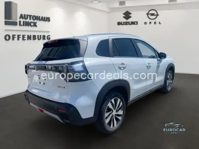 Suzuki (SX4) S-Cross
