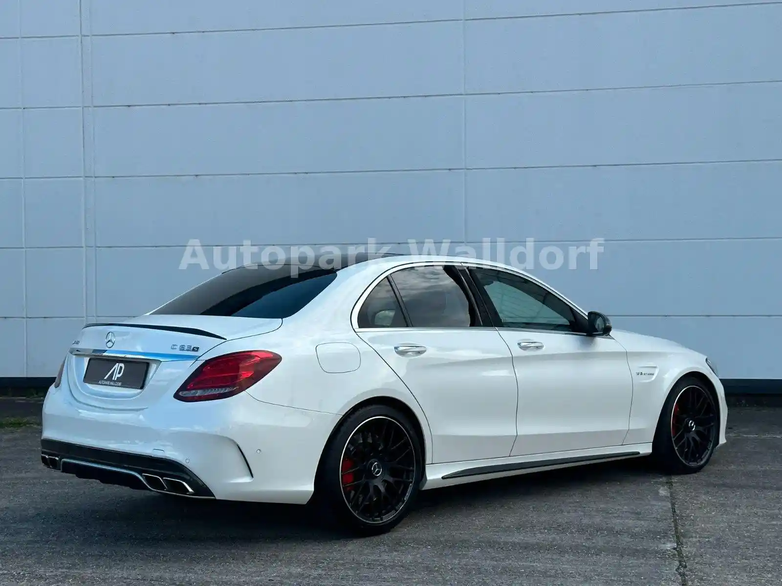 Mercedes-Benz C 63 AMG