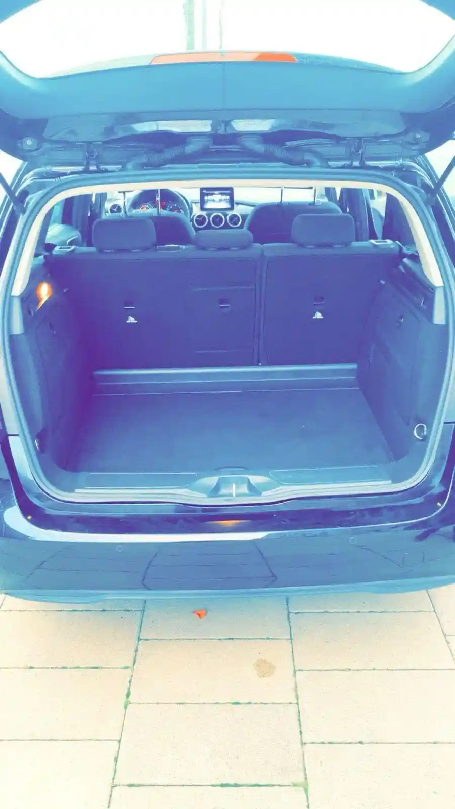 Mercedes-Benz B 200