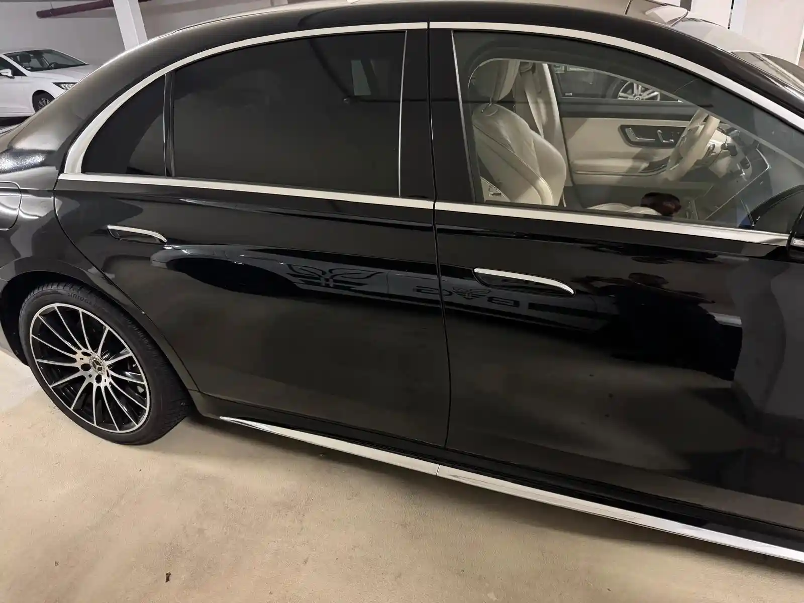 Mercedes-Benz S 400