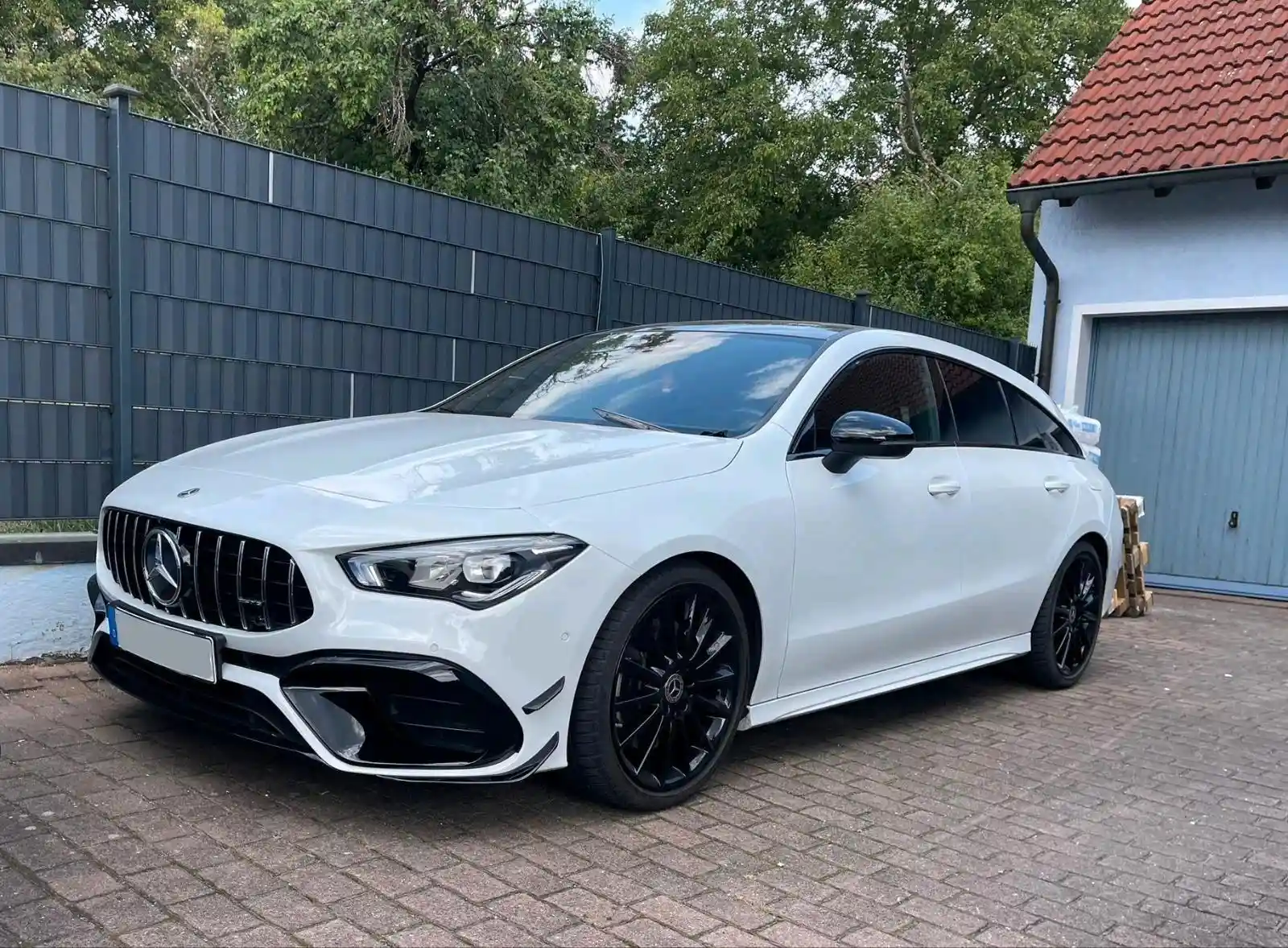 Mercedes-Benz CLA 250