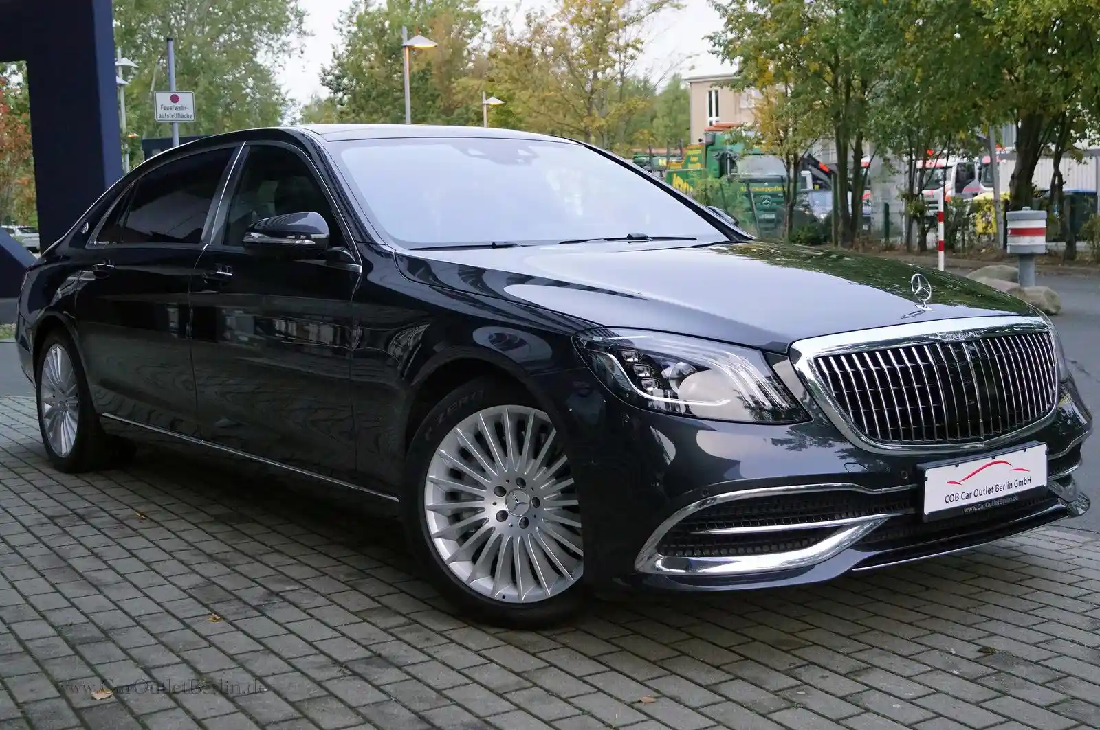 Mercedes-Benz S 560