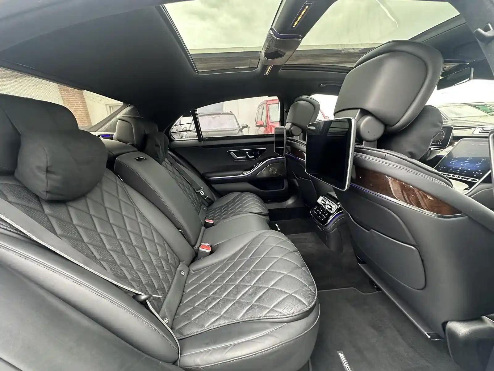 Mercedes-Benz S 400