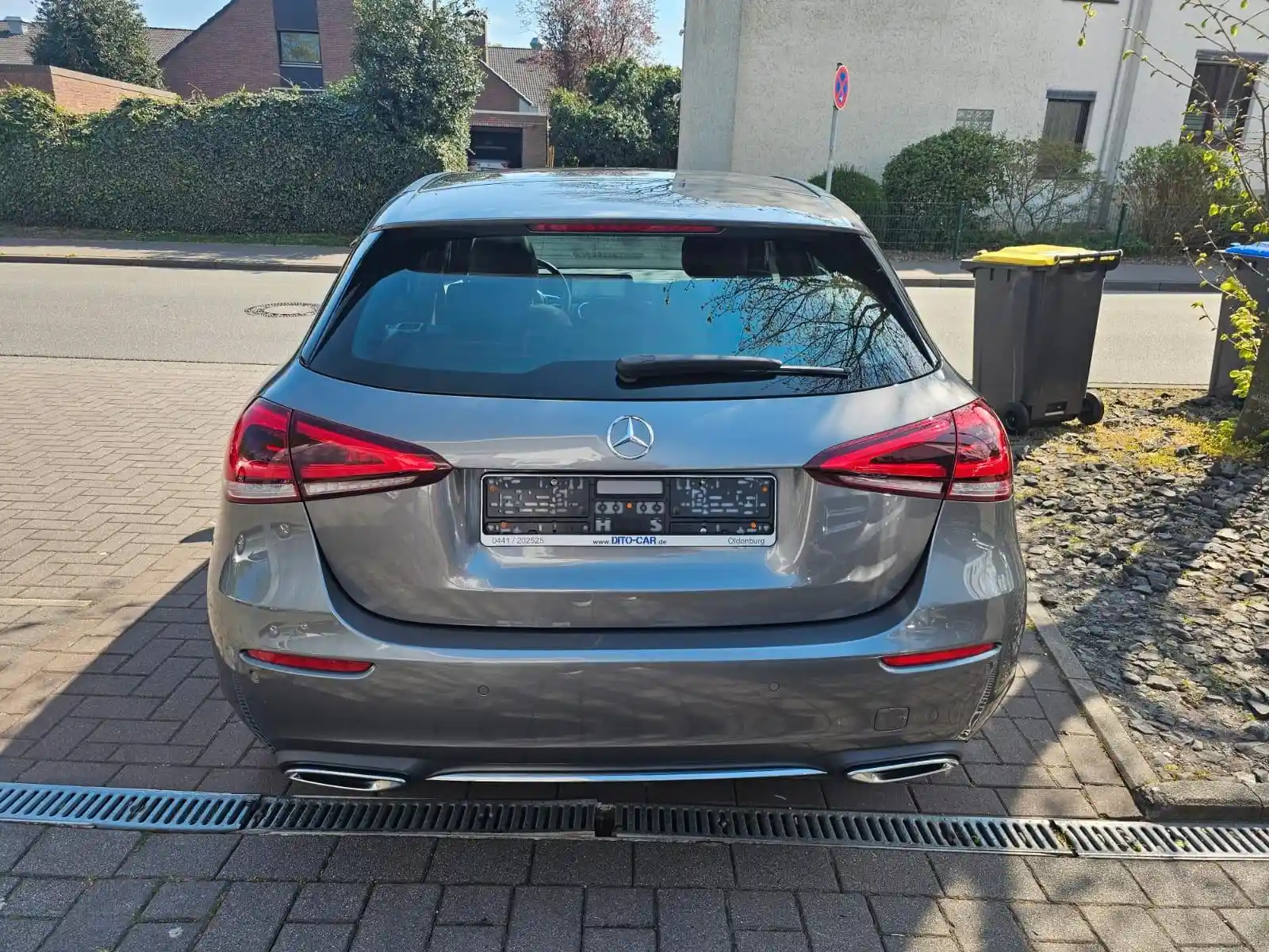 Mercedes-Benz A 220