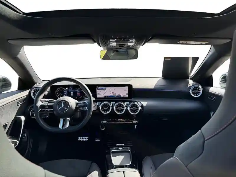 Mercedes-Benz CLA 200 Shooting Brake
