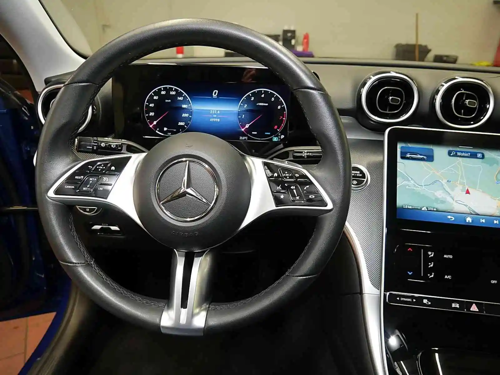 Mercedes-Benz C 180