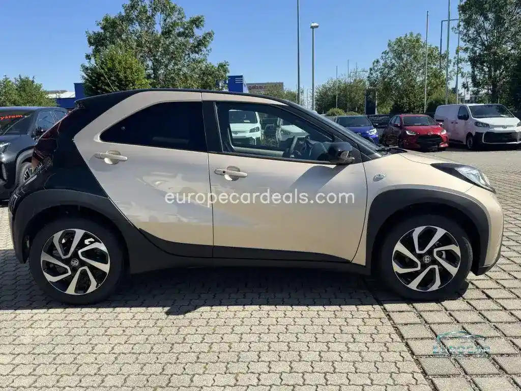 Toyota Aygo (X)