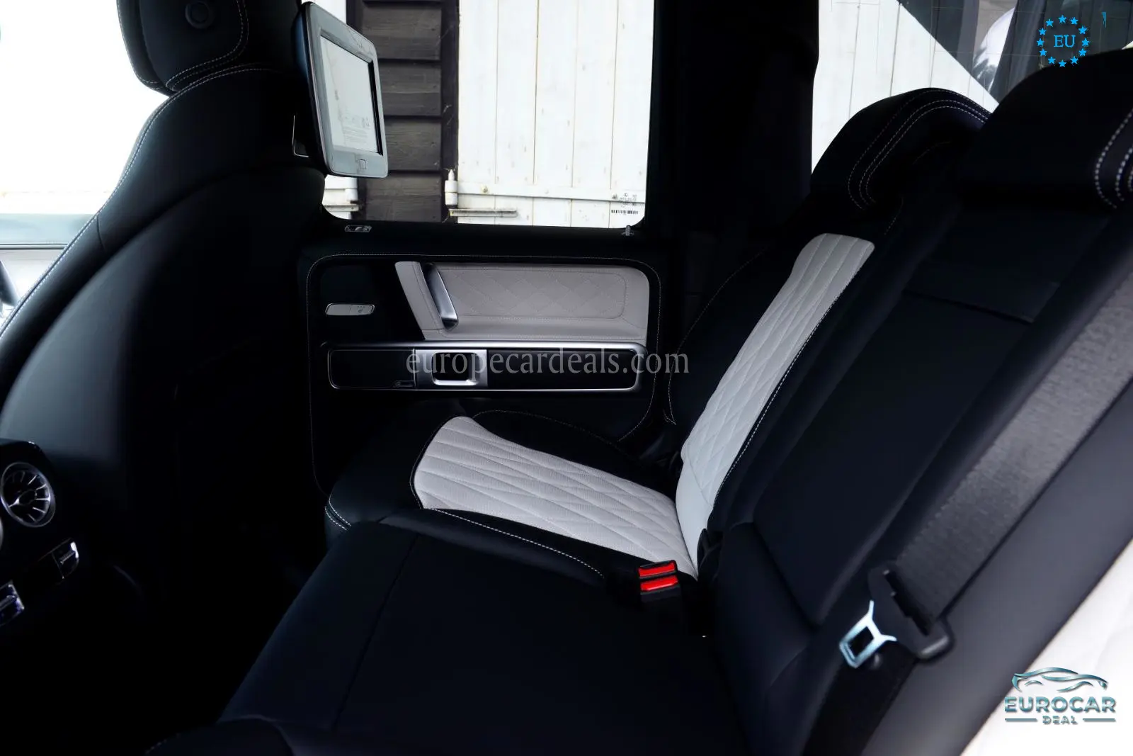 Mercedes-Benz G 500
