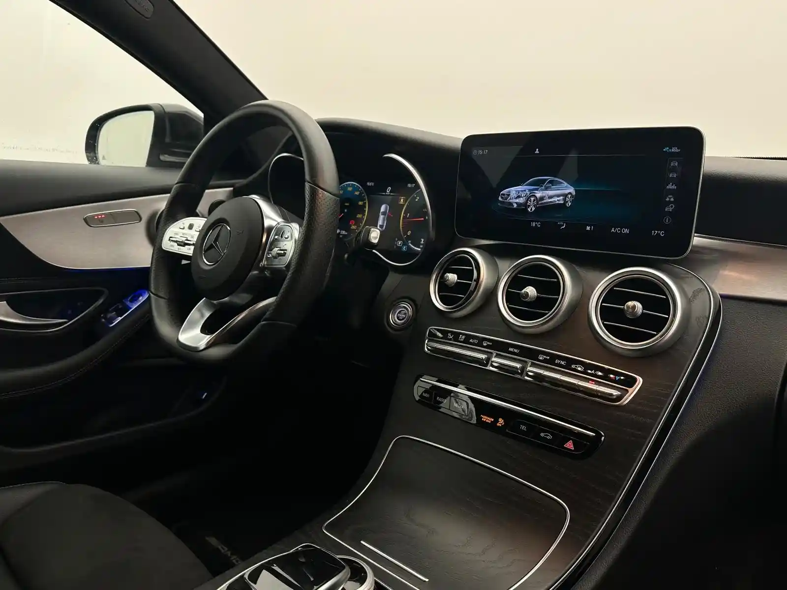 Mercedes-Benz C 220