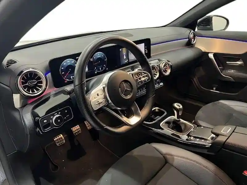 Mercedes-Benz CLA 200 Shooting Brake