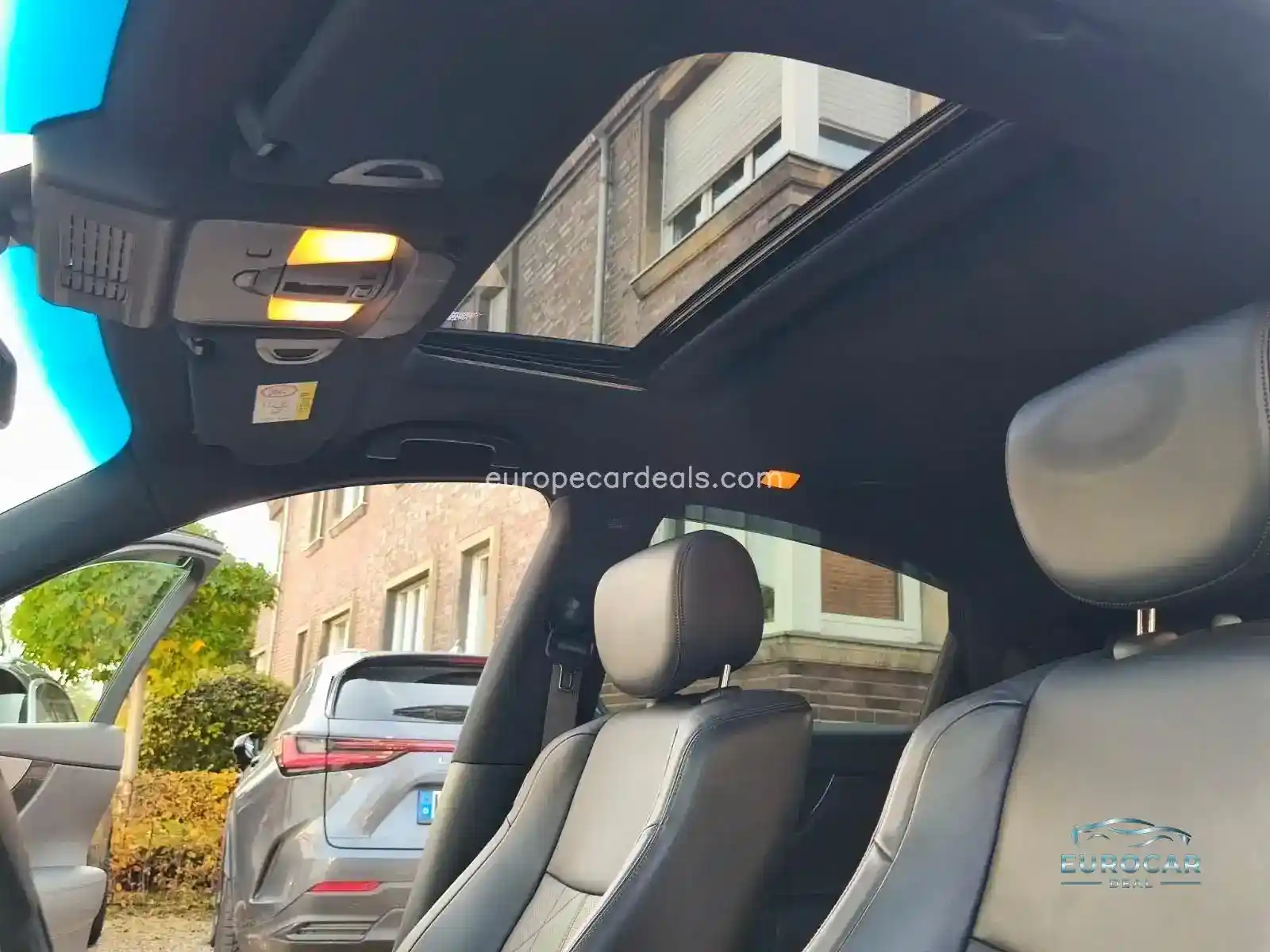 Infiniti QX70