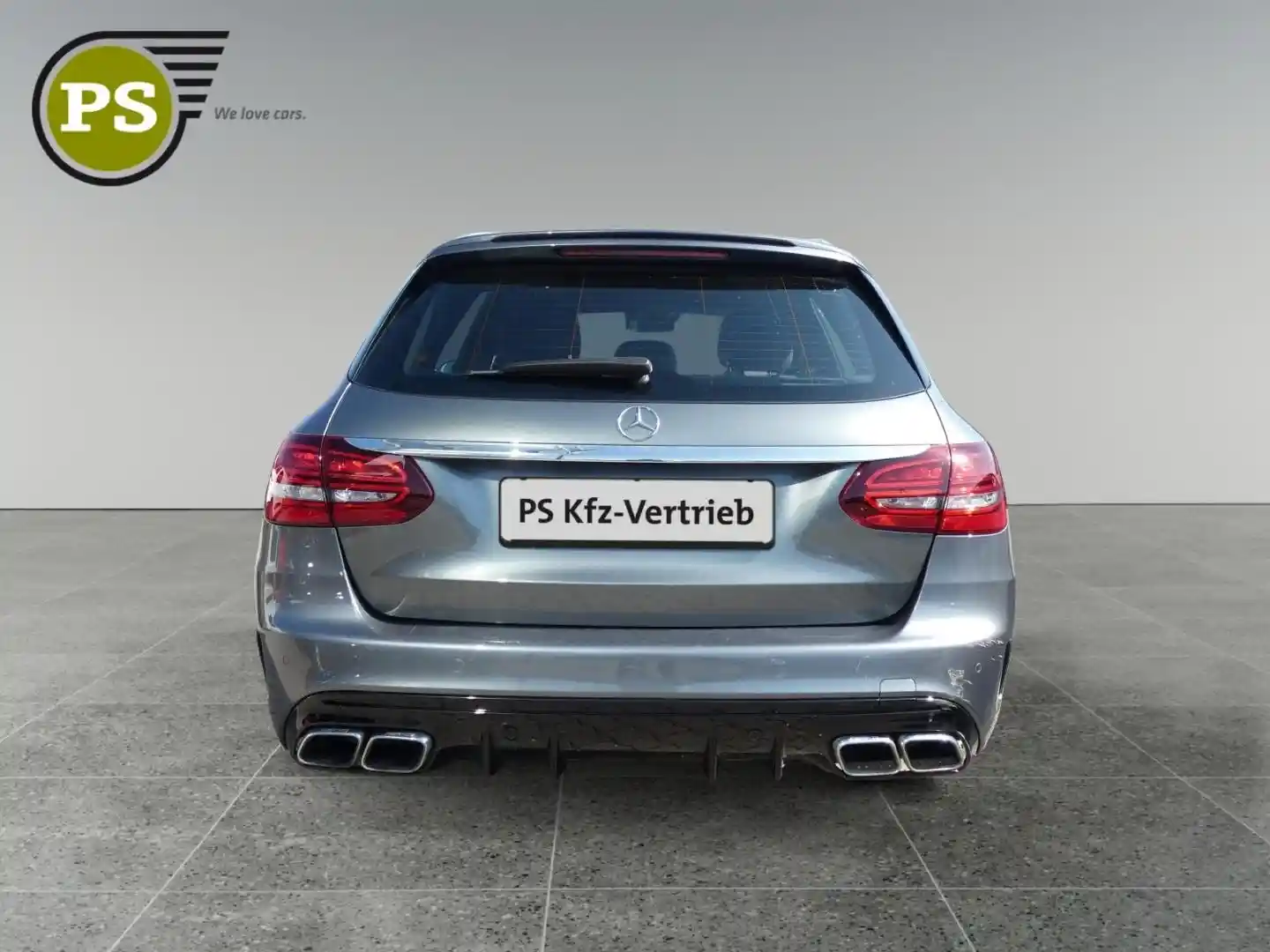 Mercedes-Benz C 63 AMG