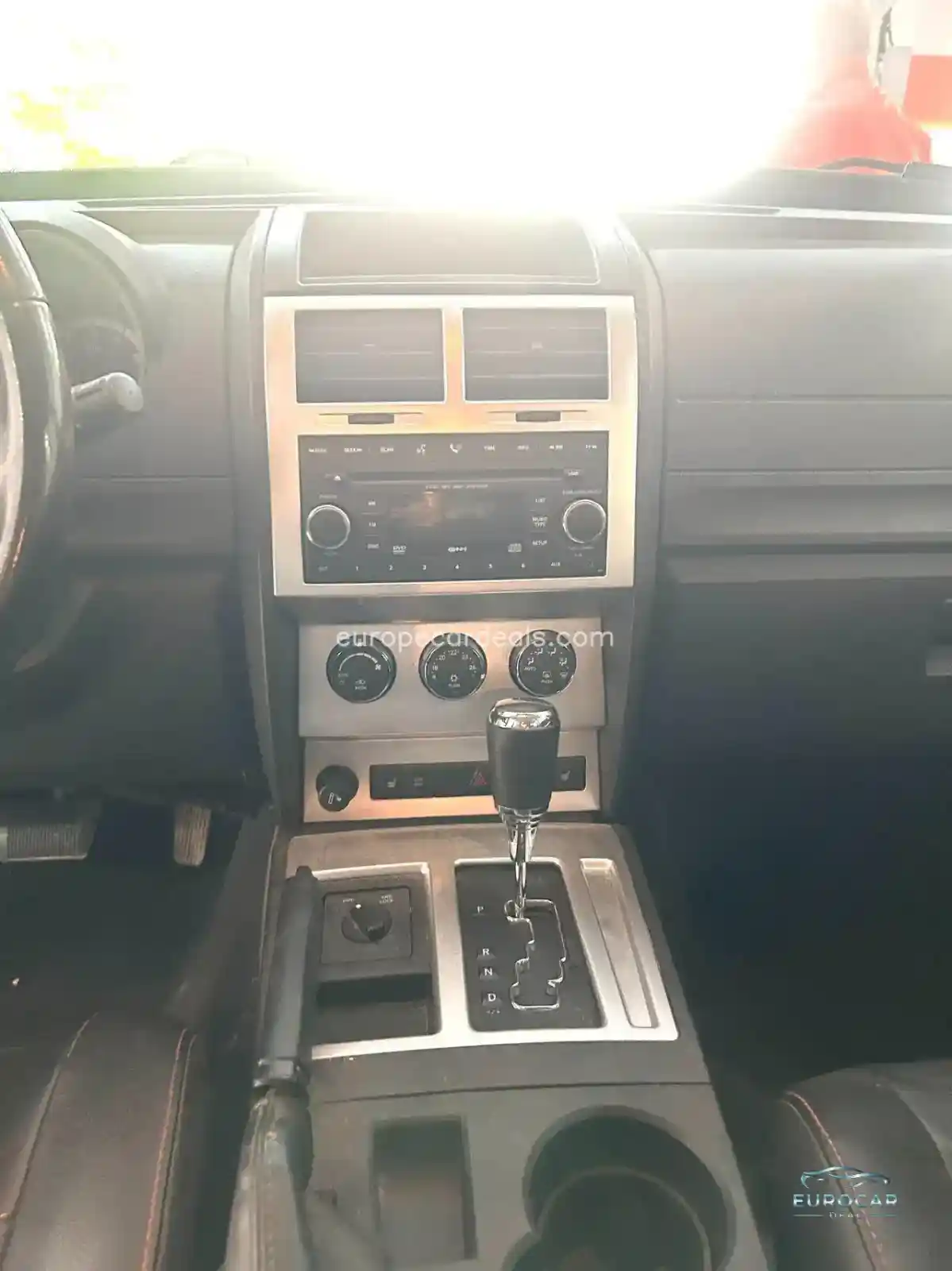 Dodge Nitro
