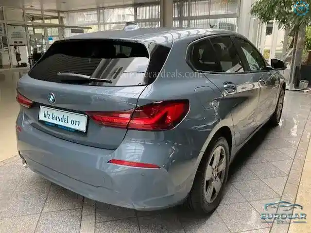 BMW 118