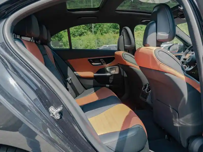 Mercedes-Benz C 200