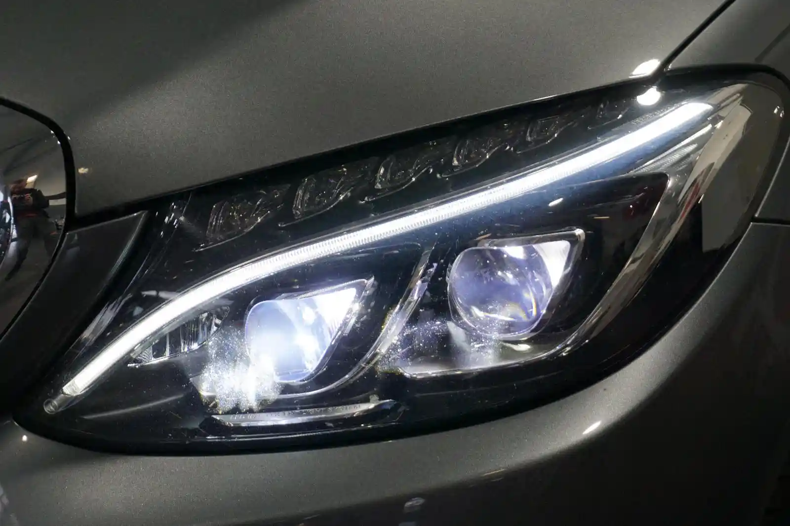 Mercedes-Benz C 180