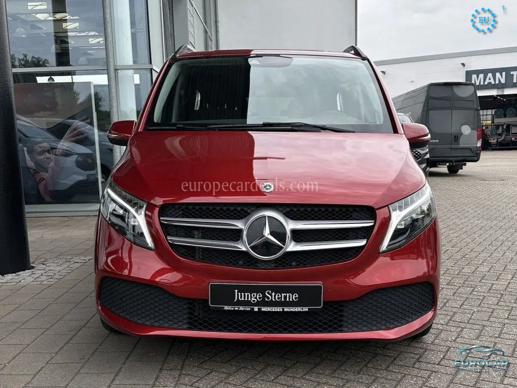 Mercedes-Benz V 220