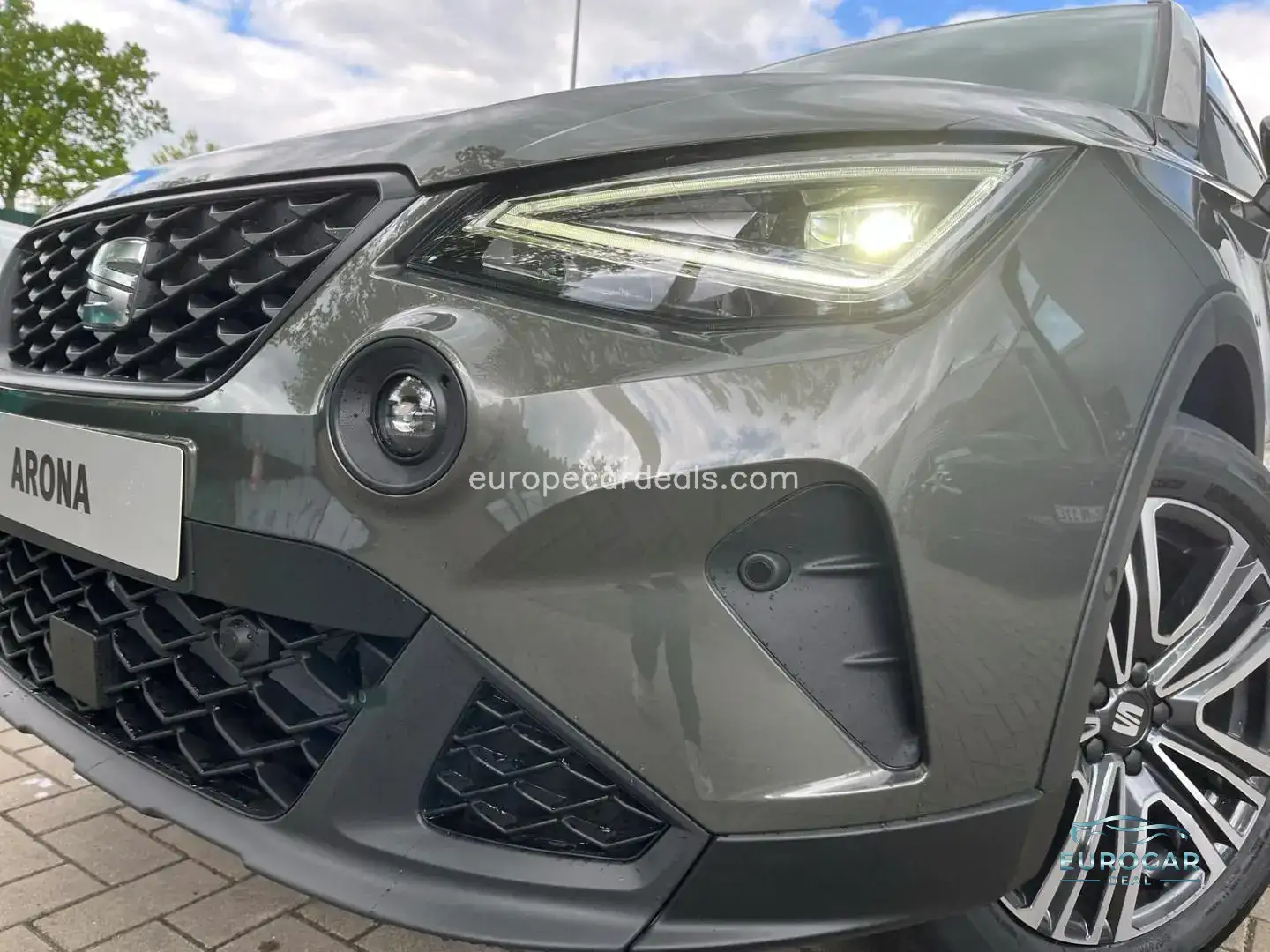 Seat Arona