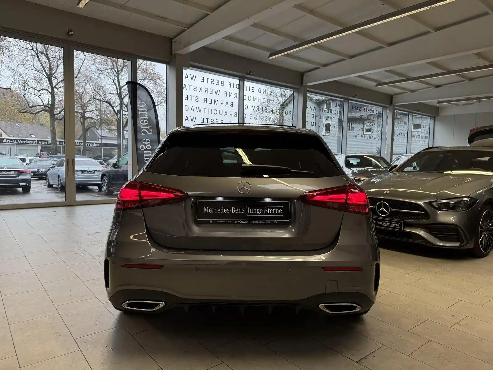 Mercedes-Benz A 220