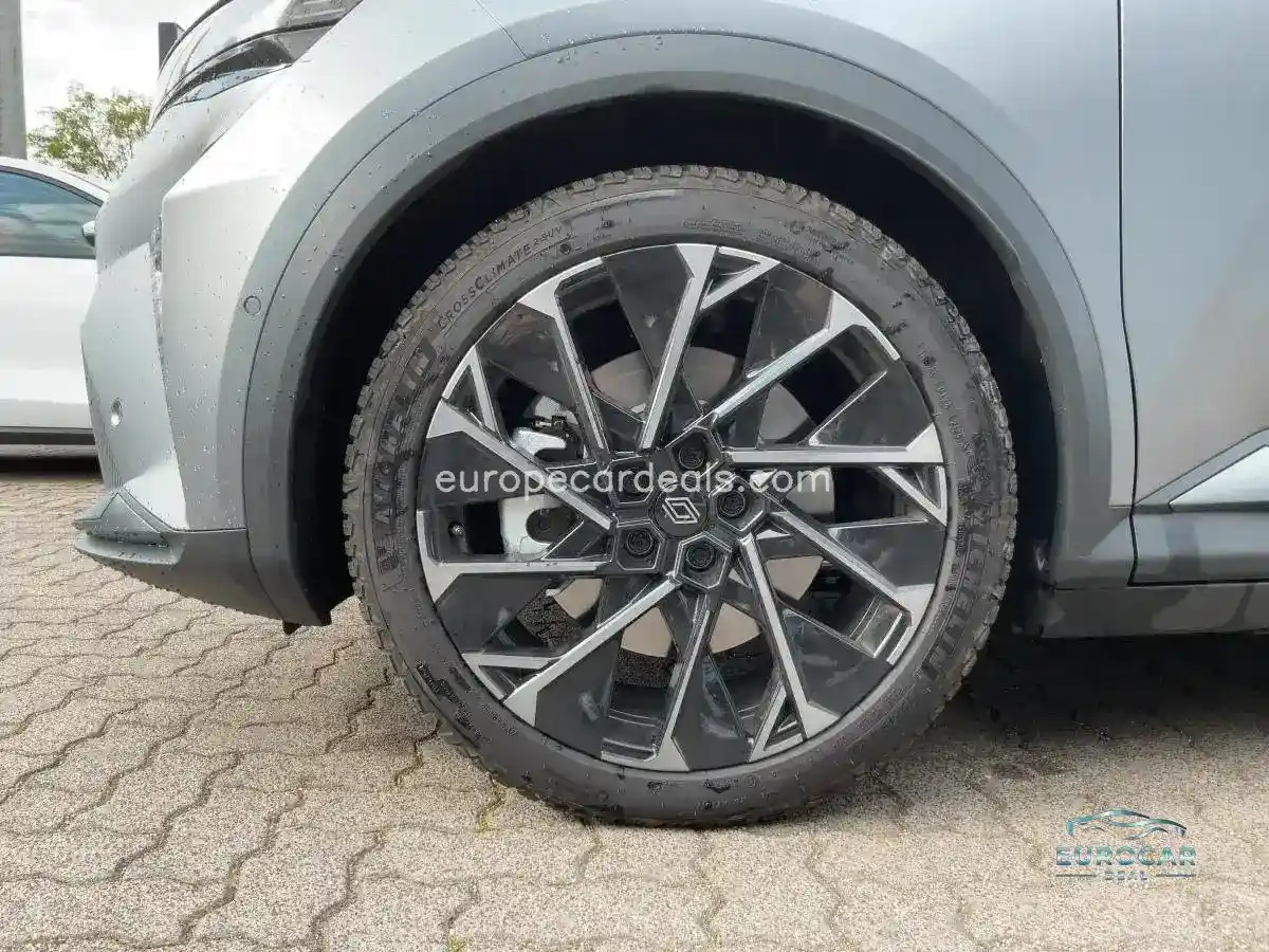 Renault Scenic E-TECH