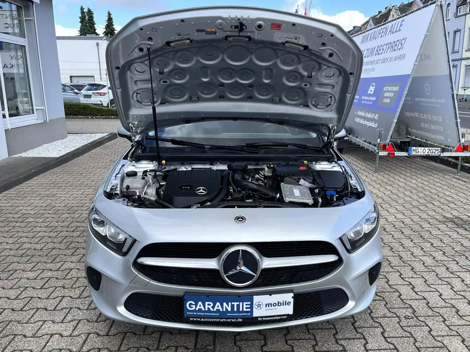 Mercedes-Benz A 200