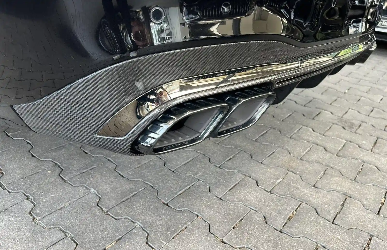Mercedes-Benz S 63 AMG