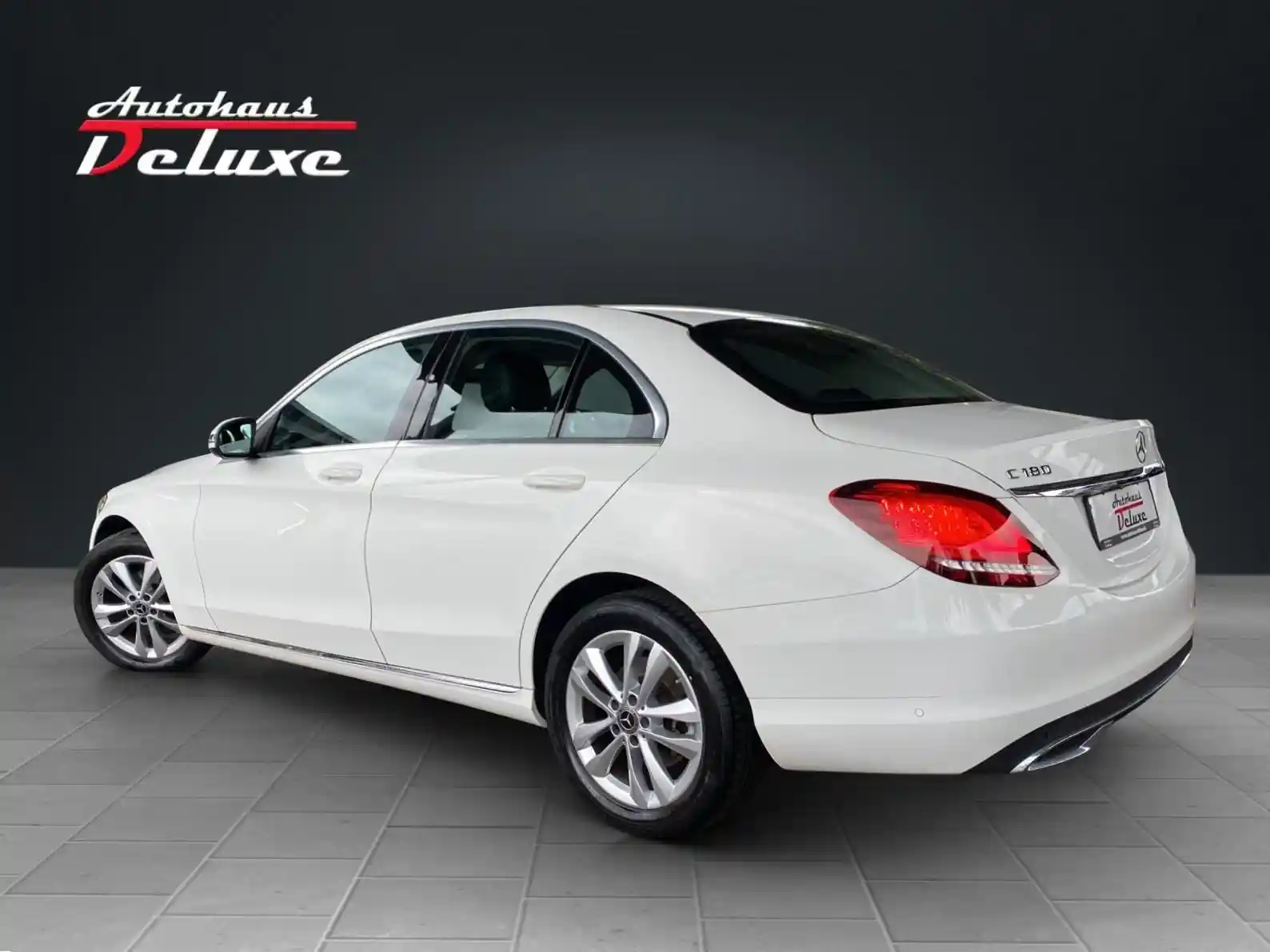 Mercedes-Benz C 180