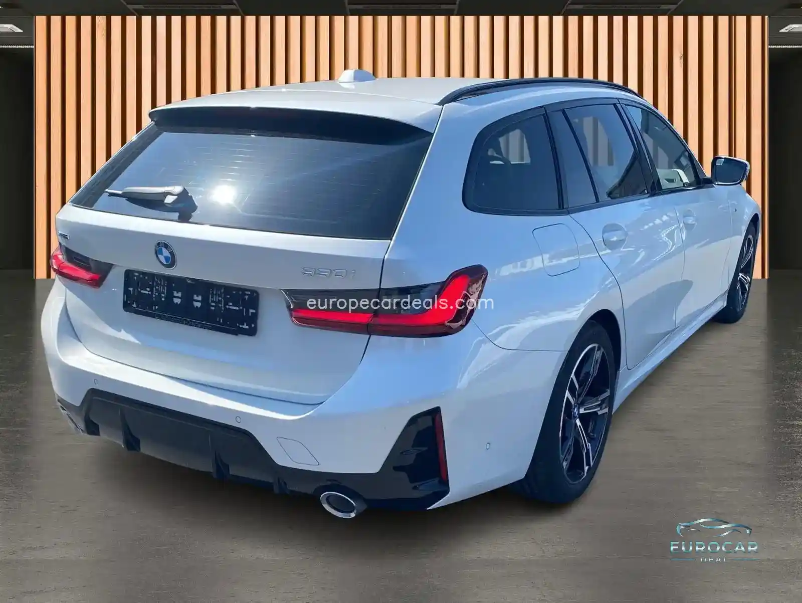 BMW 330