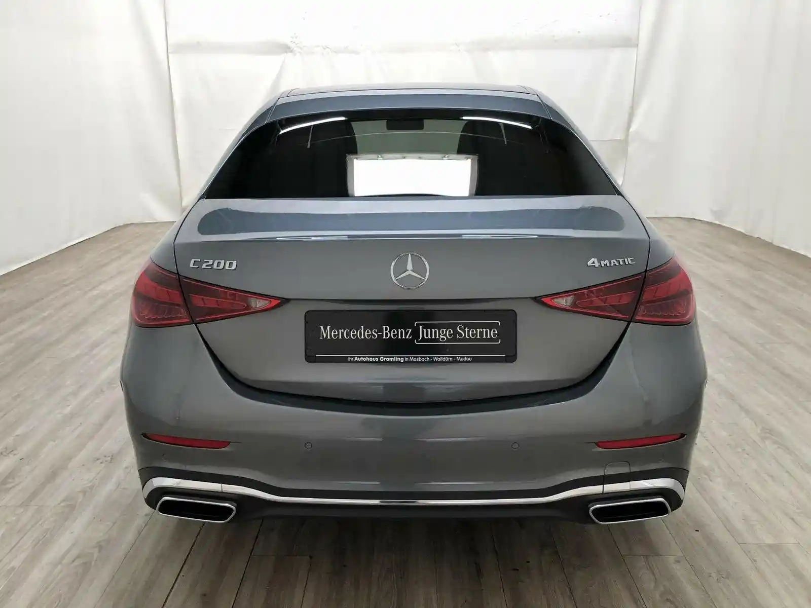 Mercedes-Benz C 200