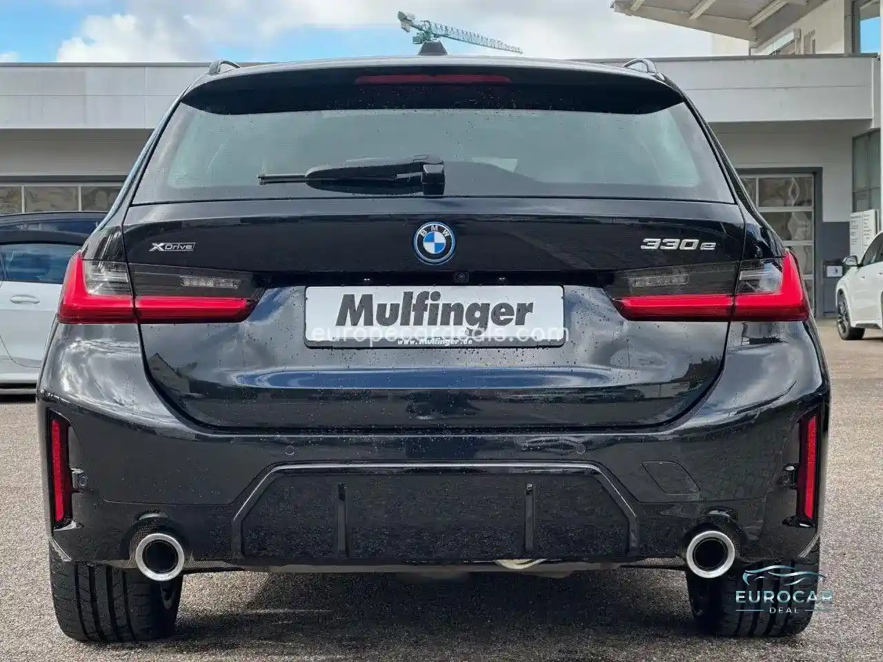 BMW 330