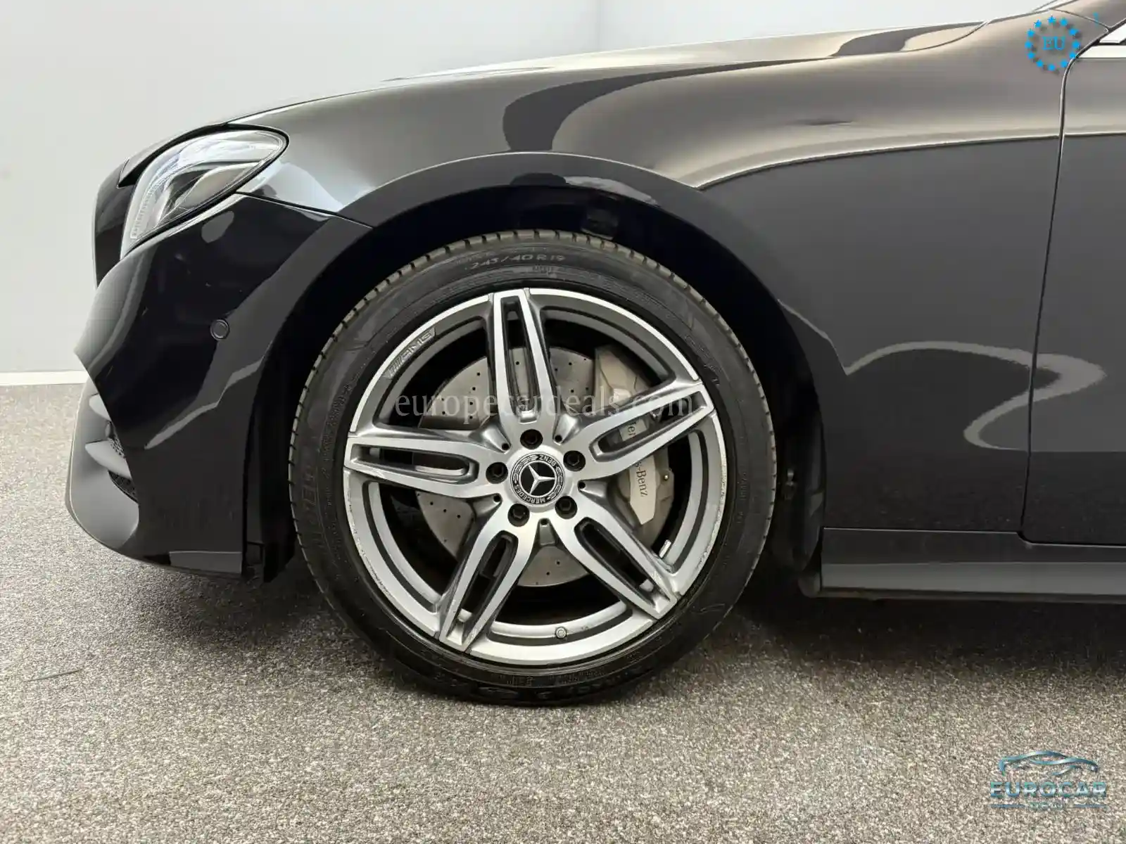 Mercedes-Benz E 400