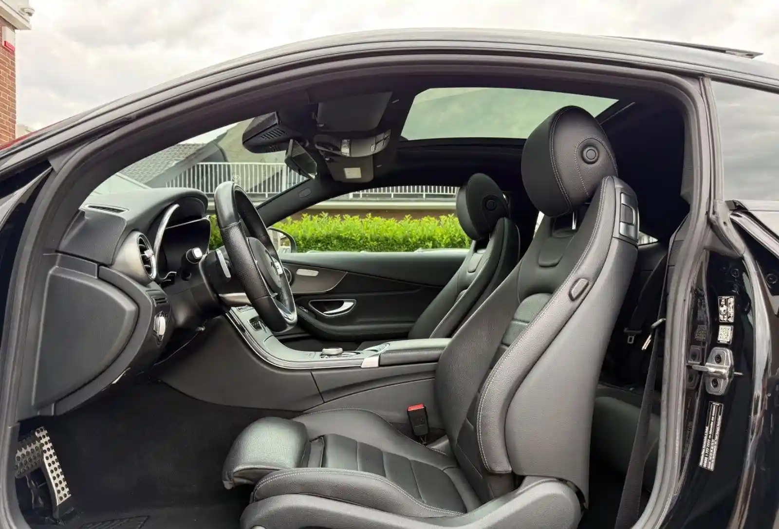 Mercedes-Benz C 400