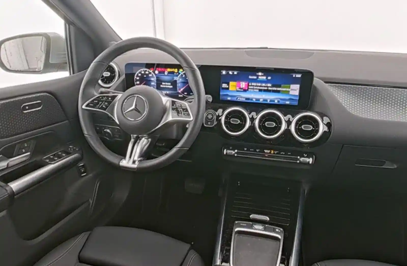 Mercedes-Benz B 200