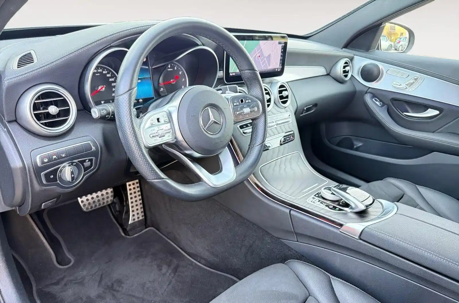 Mercedes-Benz C 300