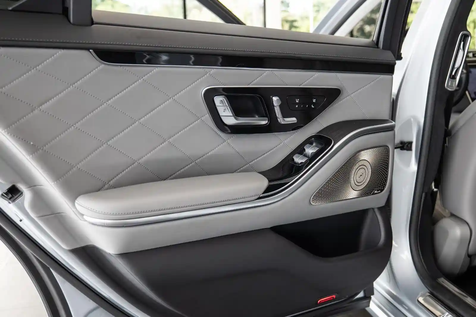 Mercedes-Benz S 350