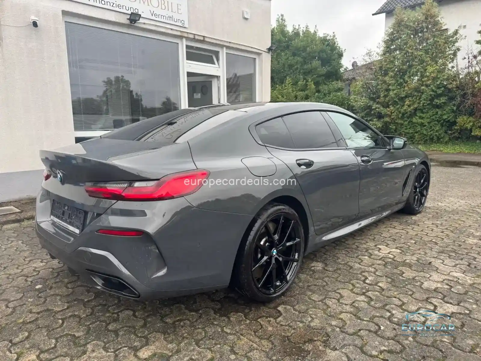BMW M850