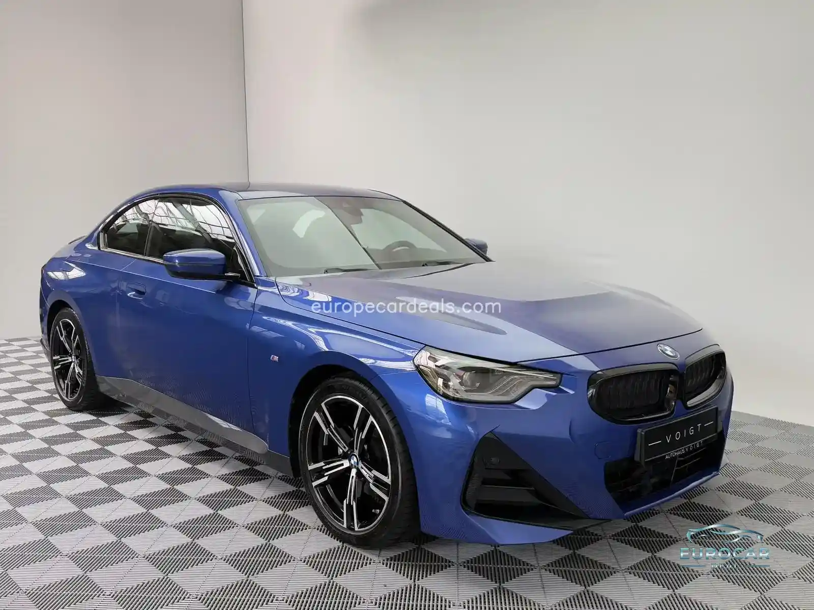 BMW 220