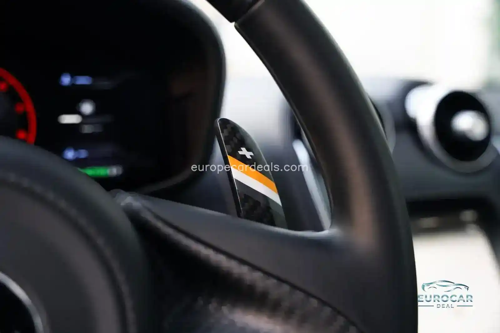 McLaren GT