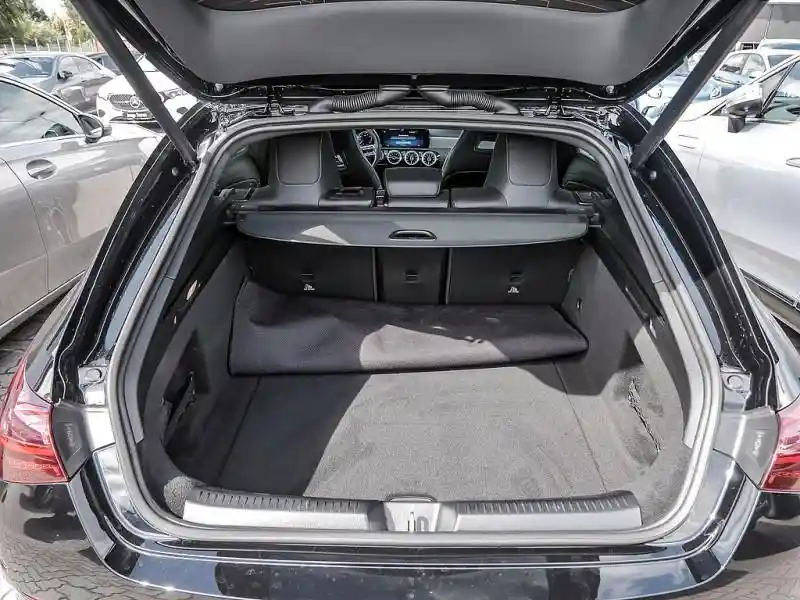 Mercedes-Benz CLA 200 Shooting Brake