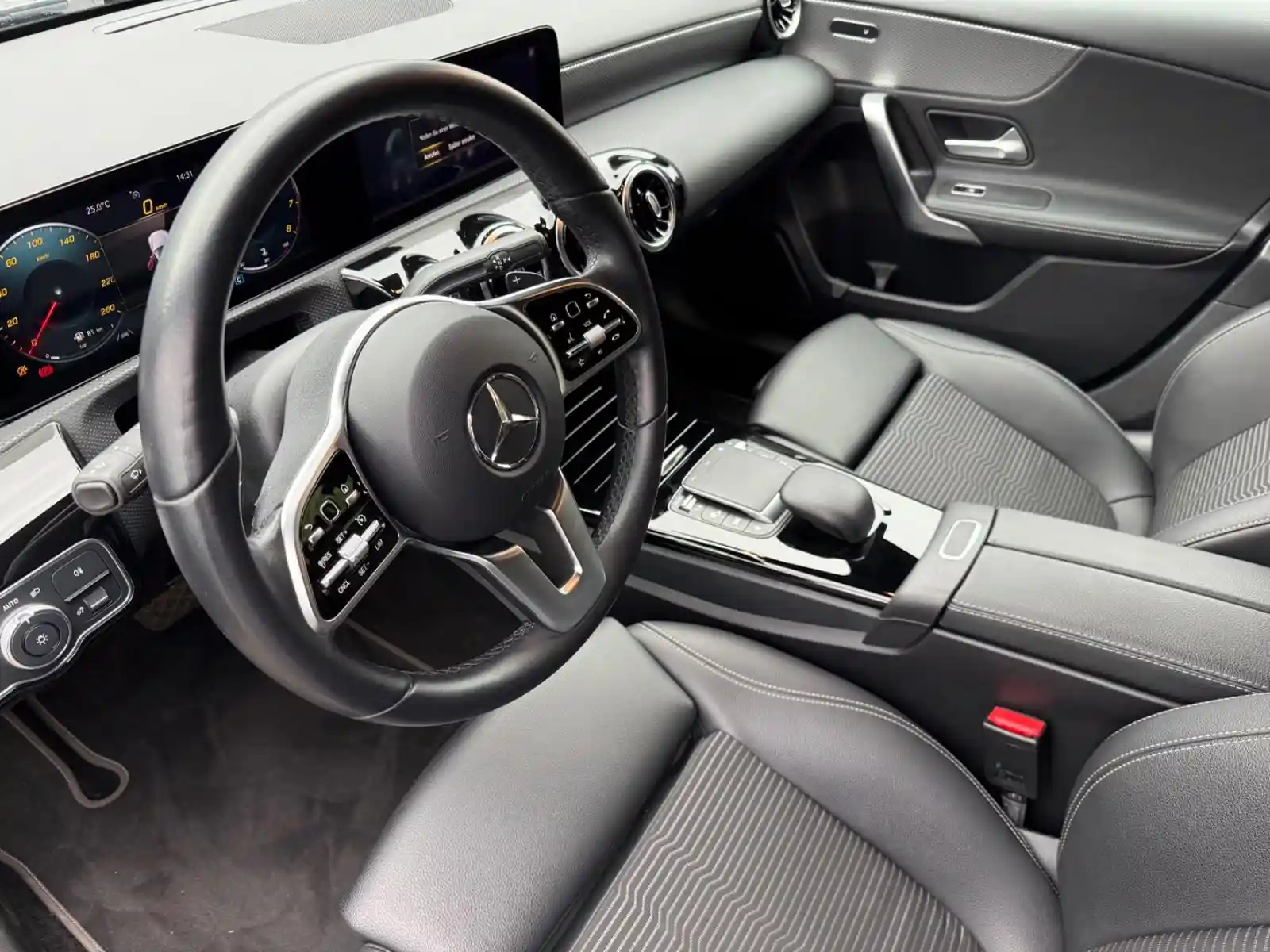 Mercedes-Benz A 250