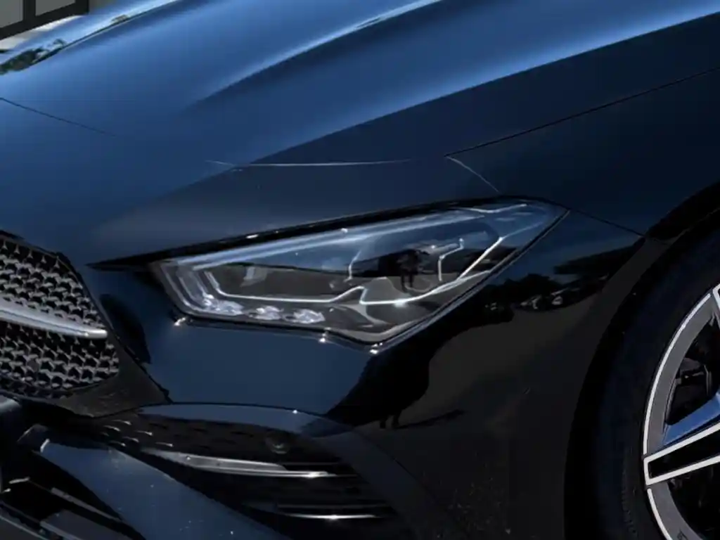 Mercedes-Benz CLA 200 Shooting Brake