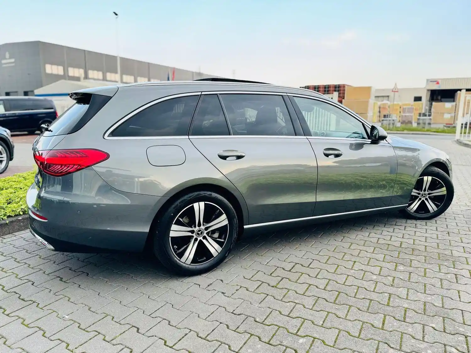 Mercedes-Benz C 200