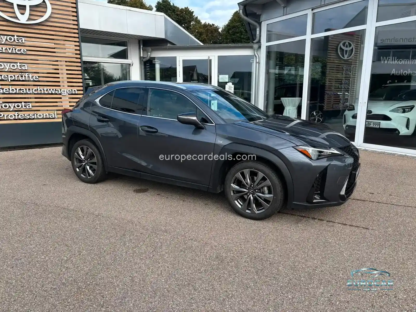 Lexus UX