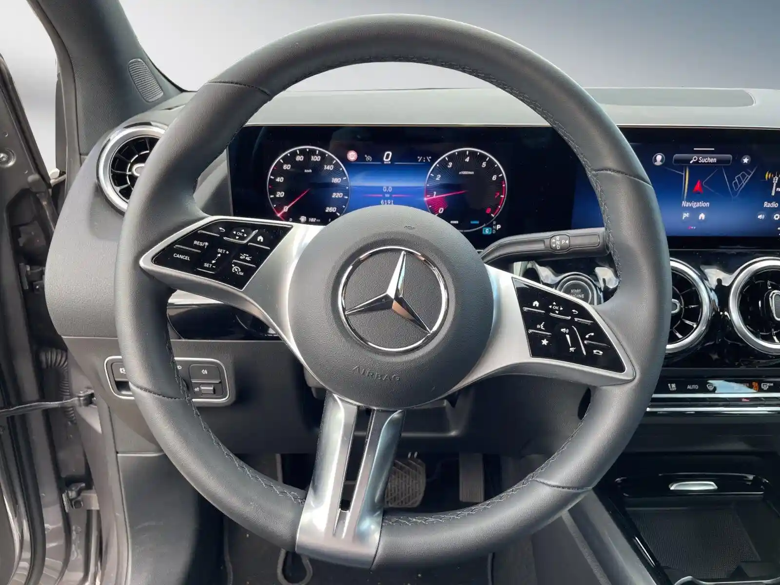 Mercedes-Benz B 200