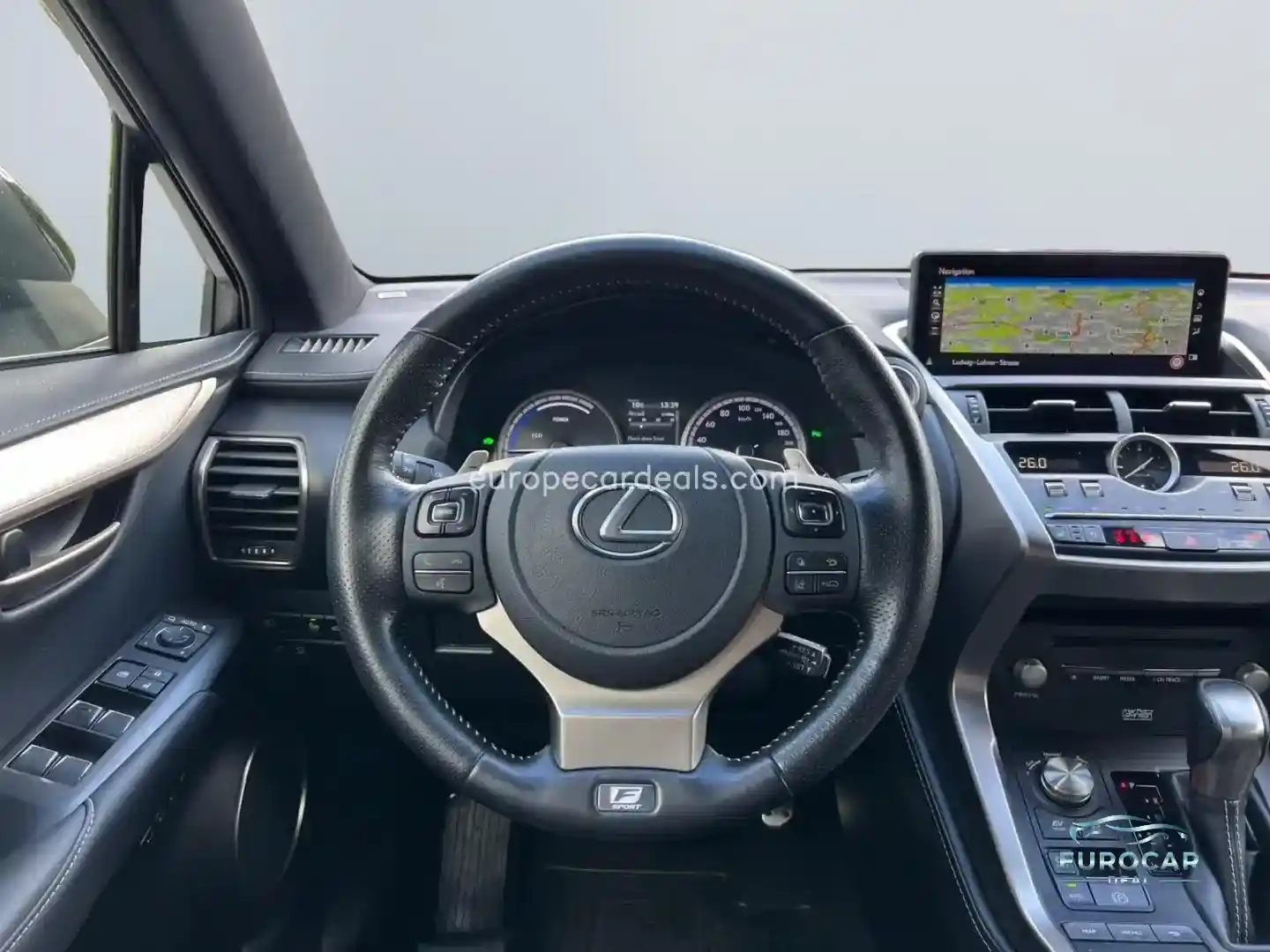Lexus NX 300