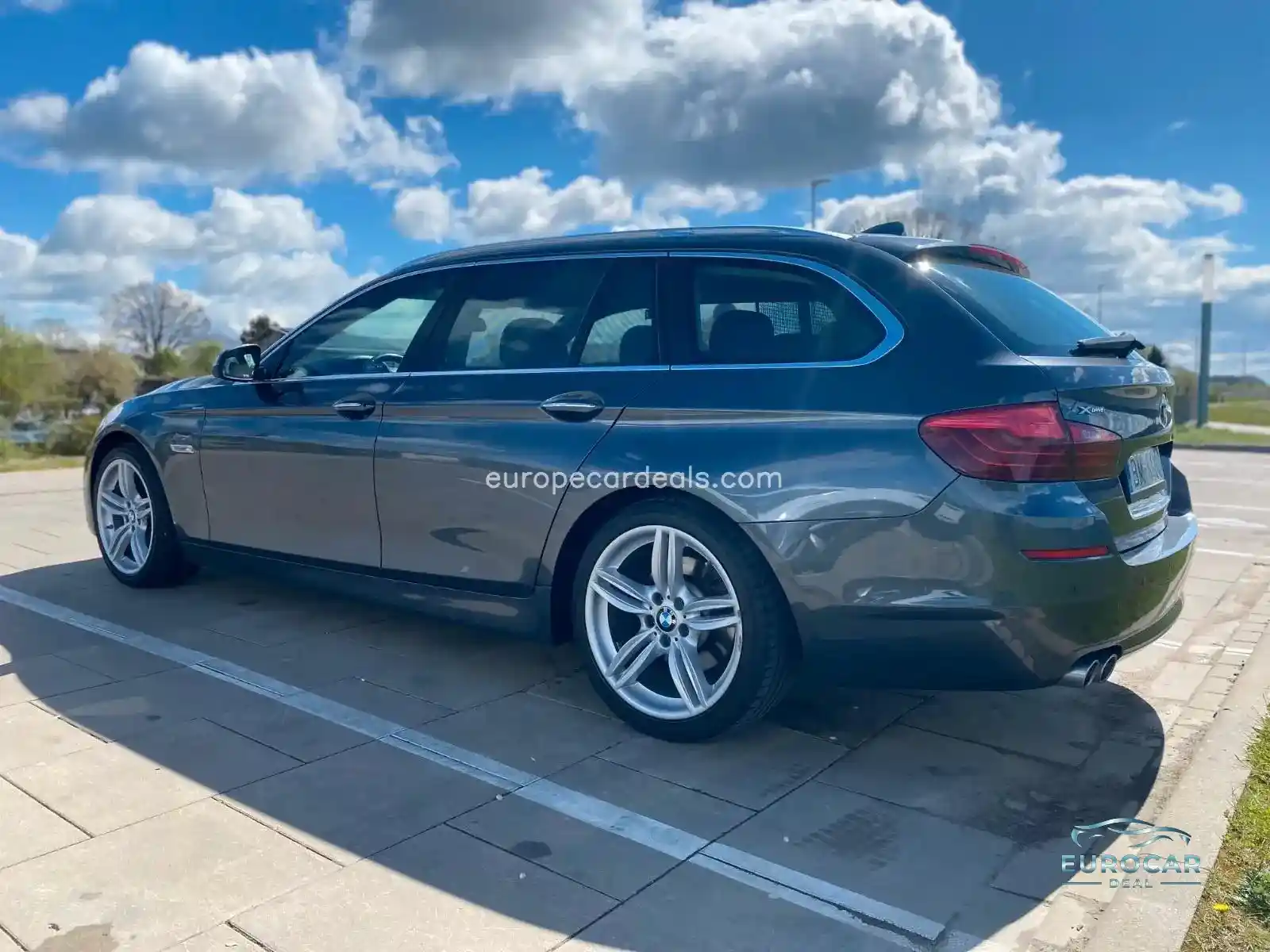 BMW 520
