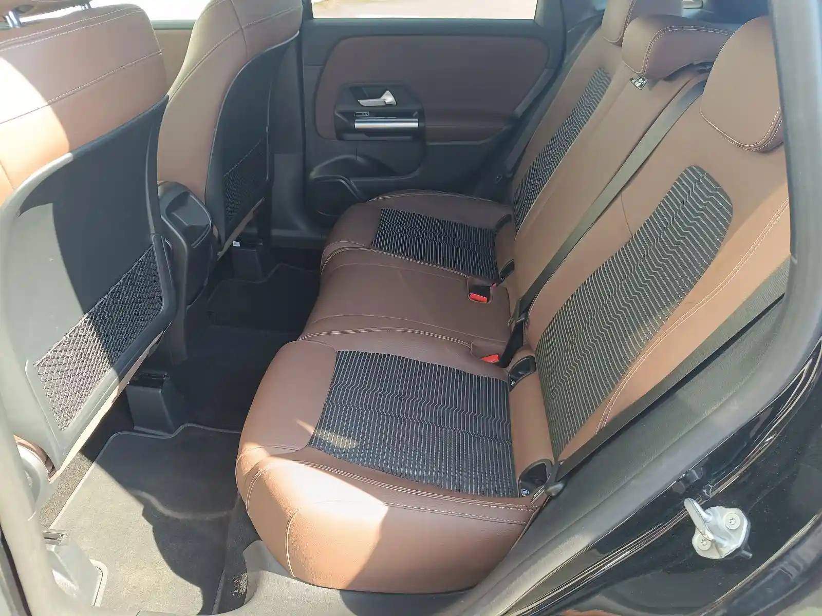 Mercedes-Benz B 250