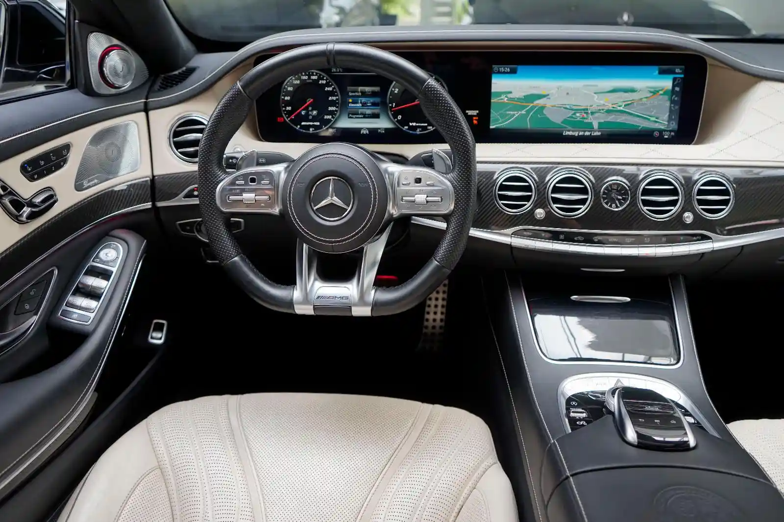 Mercedes-Benz S 63 AMG