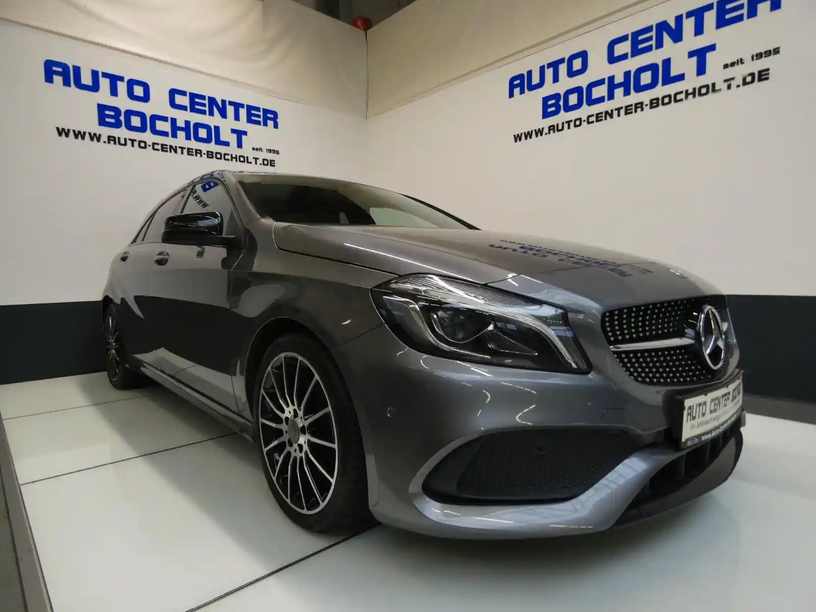 Mercedes-Benz A 180