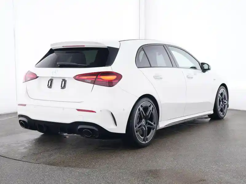 Mercedes-Benz A 35 AMG